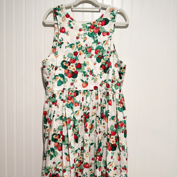 Vintage 80s Dogwood Lane Cotton Sleeveless Dress Strawberry Print Cottagecore M - Picture 6 of 7